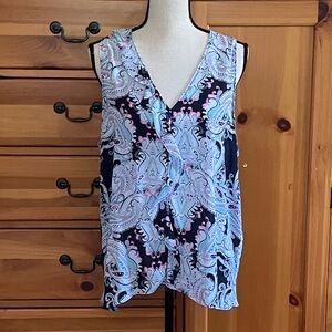 XL Banana Republic, Sleeveless Top. It is lovely with 0 flaws.